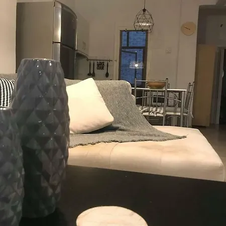 Boho Chic 2 Bedrooms *laptop*ps4*0745054